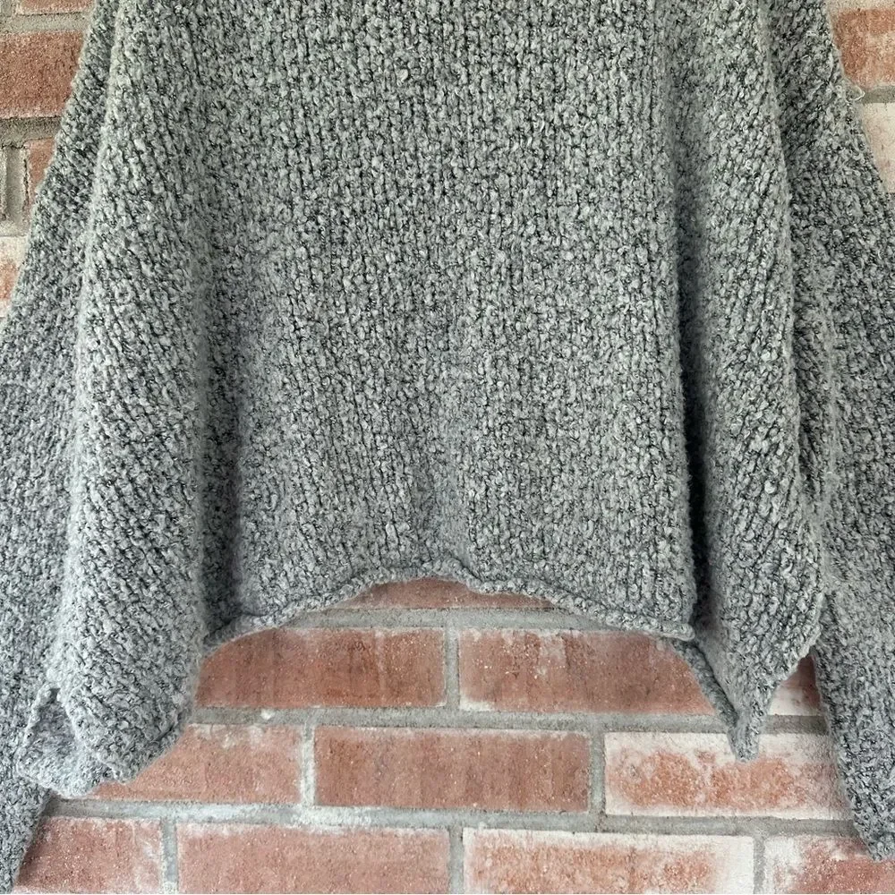 Free People BFF Cowl Neck Sweater Women’s Small Gray Oversized